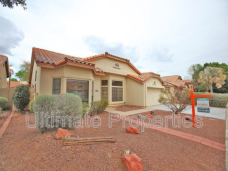 1st image of 10922 W Cottonwood Ln