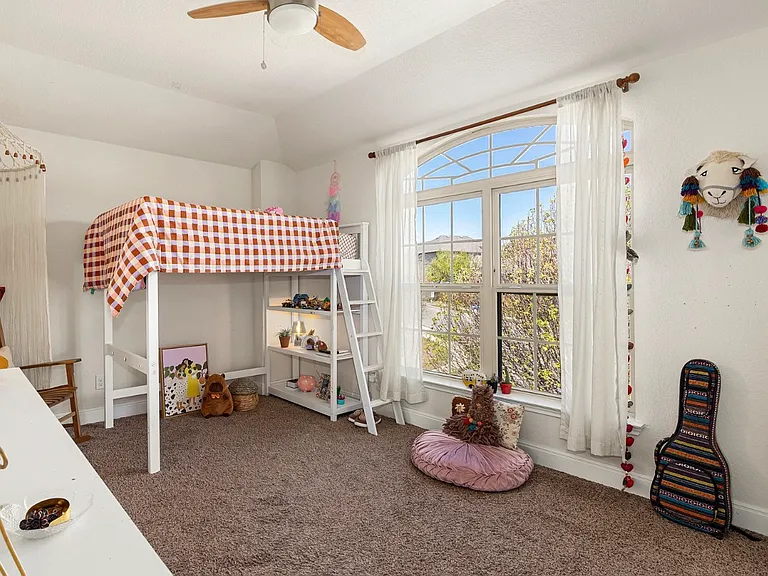 5802 Sweetwater Way — Photo 12