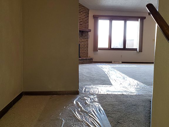 5th image of 7404 Colosseum Dr APT 3