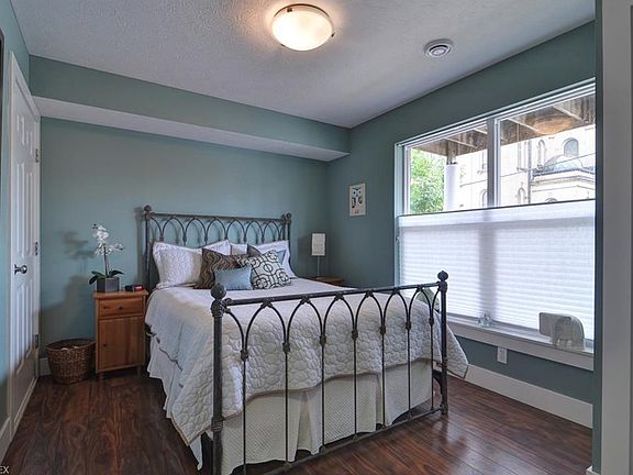 3rd image of 744 Starkweather Ave