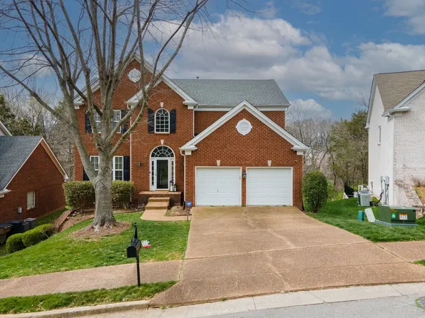 212 Sterling Oaks Pl, Brentwood, TN 37027