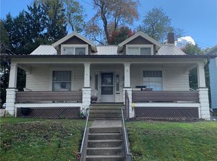 7 E Ridge Ave, Greenville, PA 16125