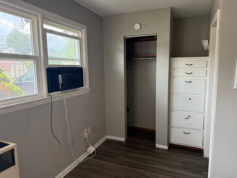 815 Crescent Dr — Photo 5
