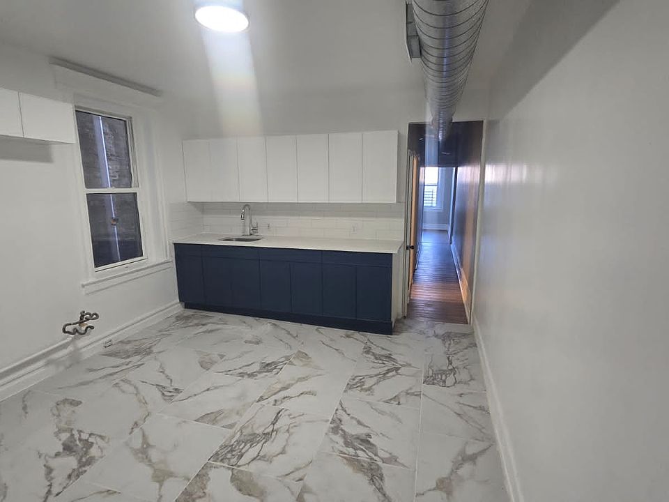 1st image of 141 Park Ave #2A