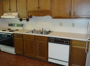 12 Indigo Ln, Goose Creek, SC 29445