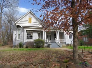 605 W Rusk St, Marshall, TX 75670