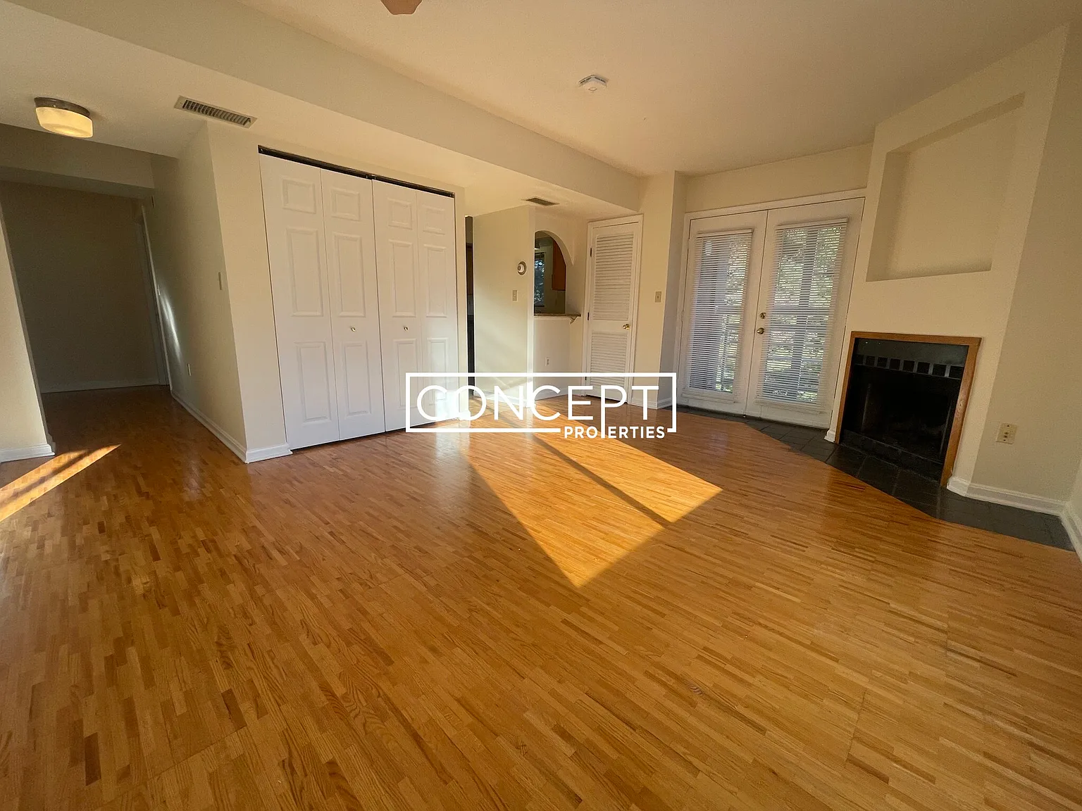 2 bed, $3,500 — Photo 1
