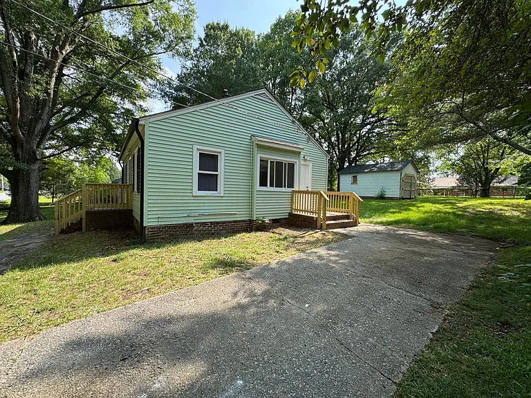 1111 Bridges Dr — Photo 19