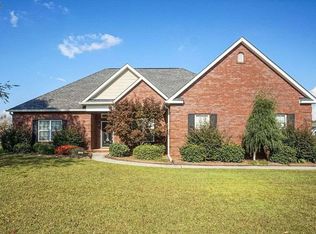 113 Limerick Dr, Warner Robins, GA 31088