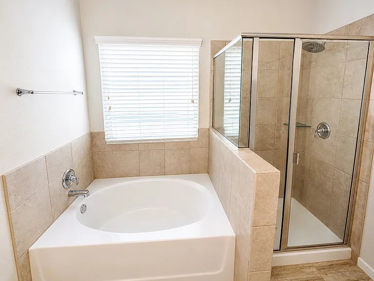 703 Dunford Dr — Photo 17