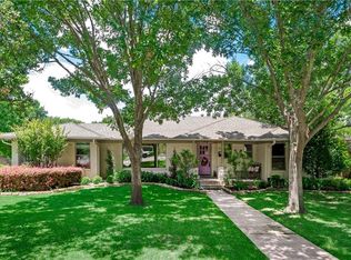 905 E Worth St, Grapevine, TX 76051