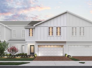 211 Glass Onion Dr, Howey In The Hills, FL 34737