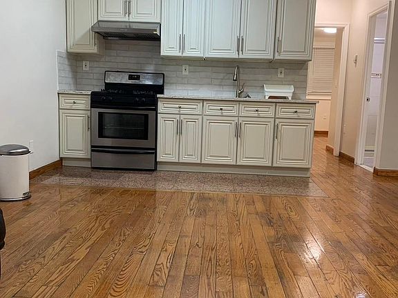 2nd image of 57-20 Kissena Blvd Floor 1
