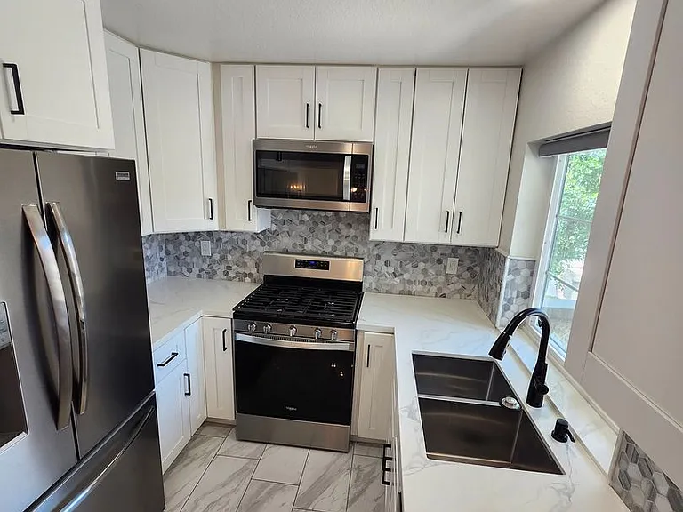 7691 Haven Ave #F — Photo 17