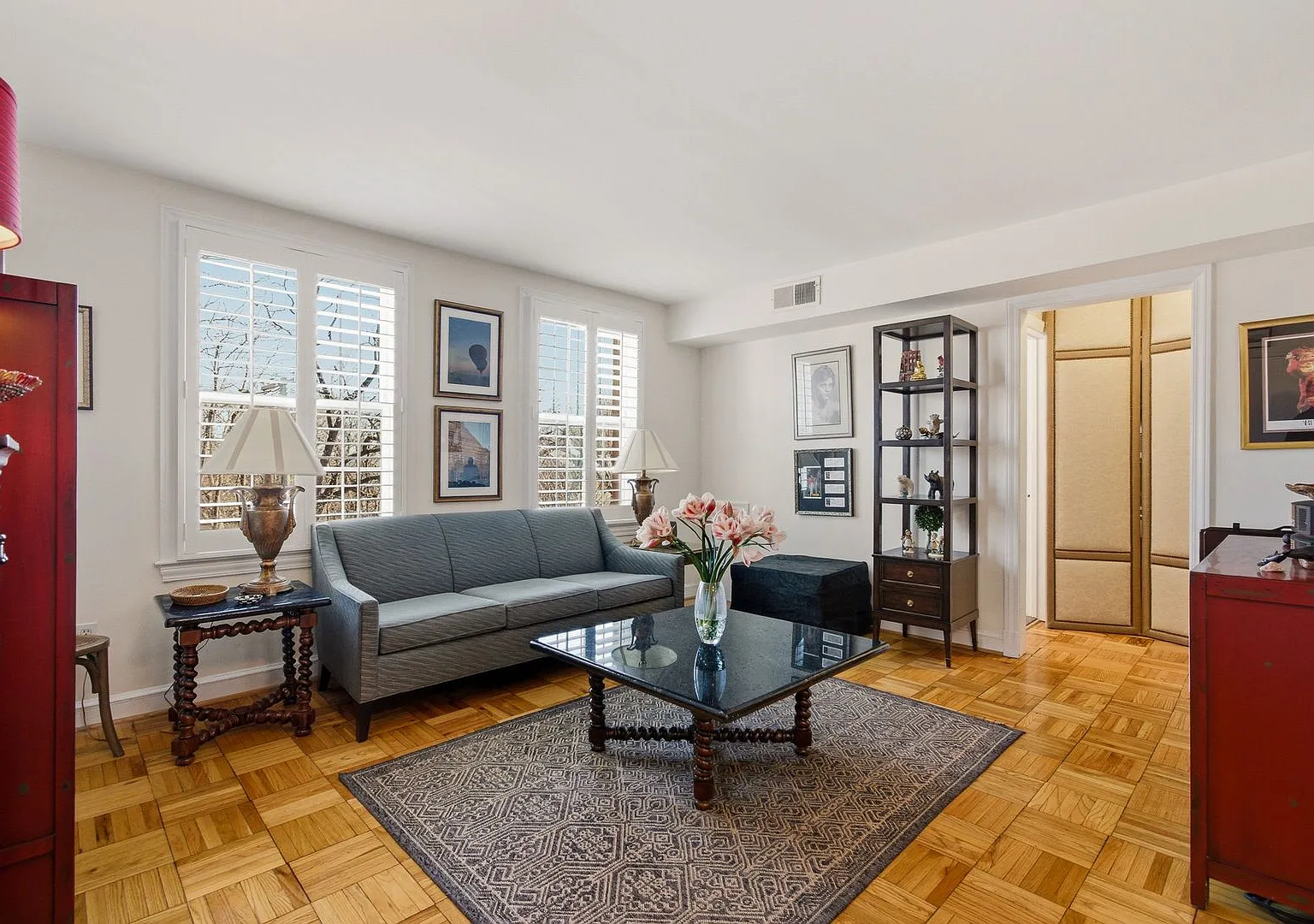 Top Floor Ordway Gardens One Bedroom-Fully Furnished, One Parking Space, & More! — Photo 3