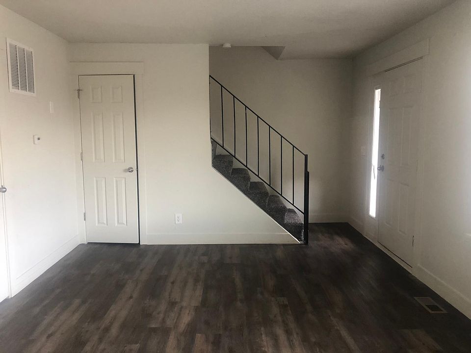 1st image of 4403 S Garden Dr