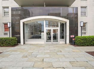 30 Glenbrook Rd APT 3B, Stamford, CT 06906