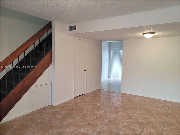 4th image of 7987 NW 7th St #8