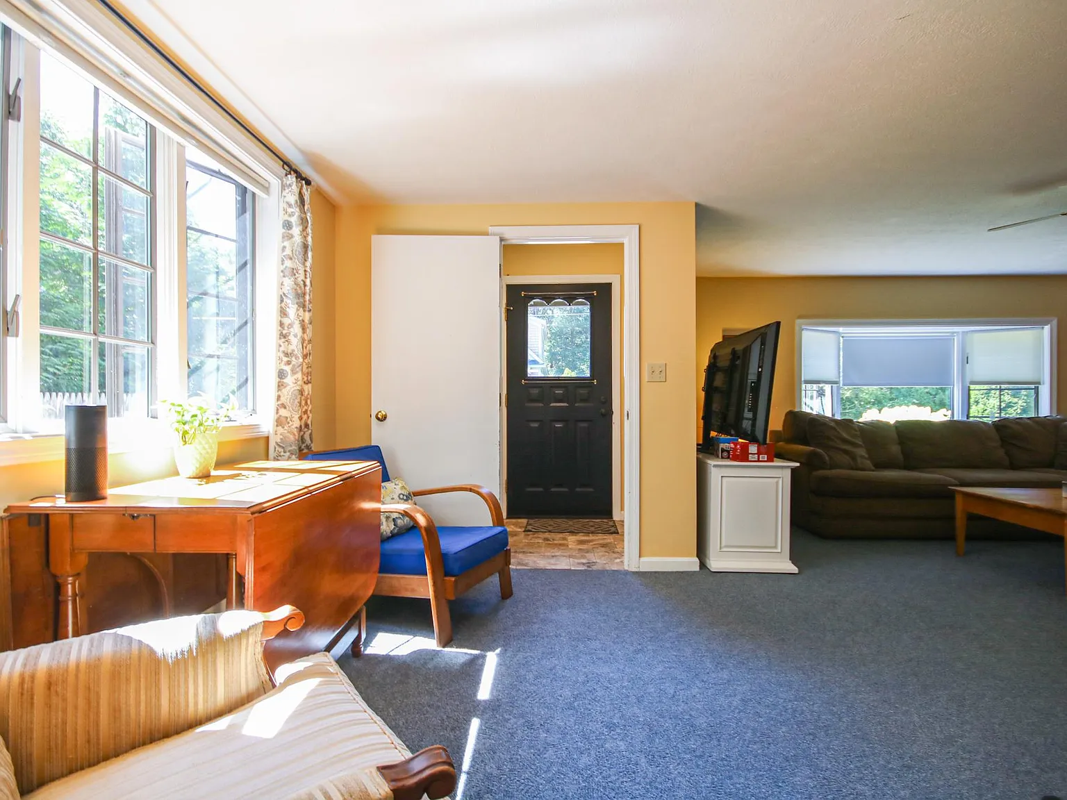 4 bed, 1800 sqft, $2,600 — Photo 4