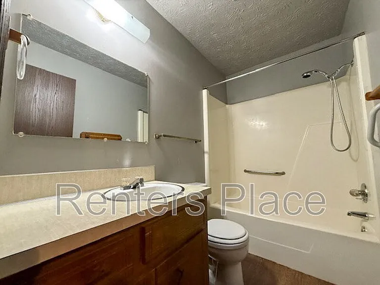 812 S Adair St — Photo 8