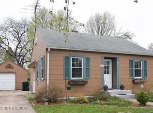 724 McKinley Ave, Geneva, IL 60134