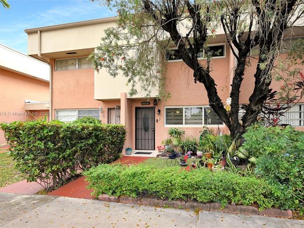 10881 SW 6th St APT 7, Sweetwater, FL 33174