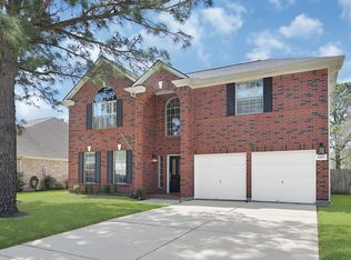 8307 Summer Reef Dr, Houston, TX 77095