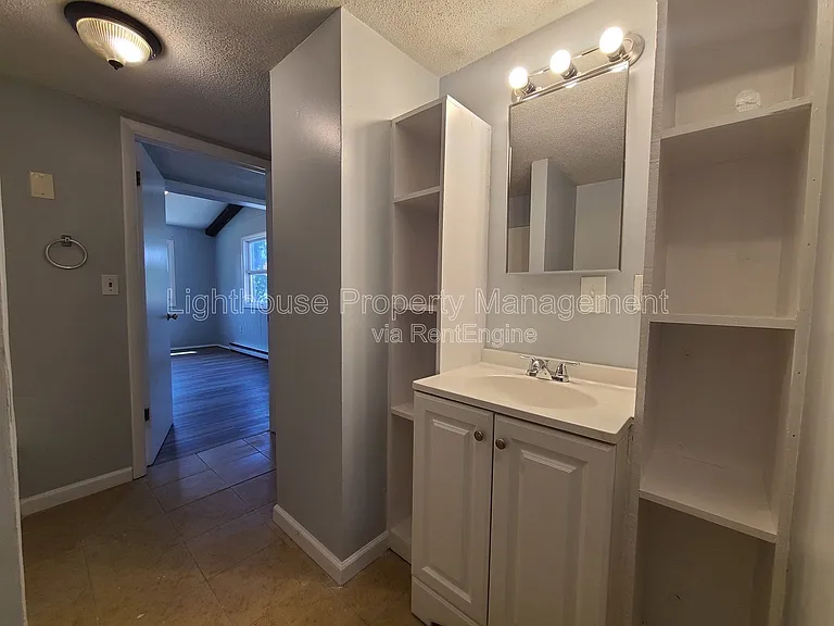 7806 Stevensville Baroda Rd — Photo 9