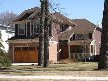 1st image of 1407 Oakwood Ave