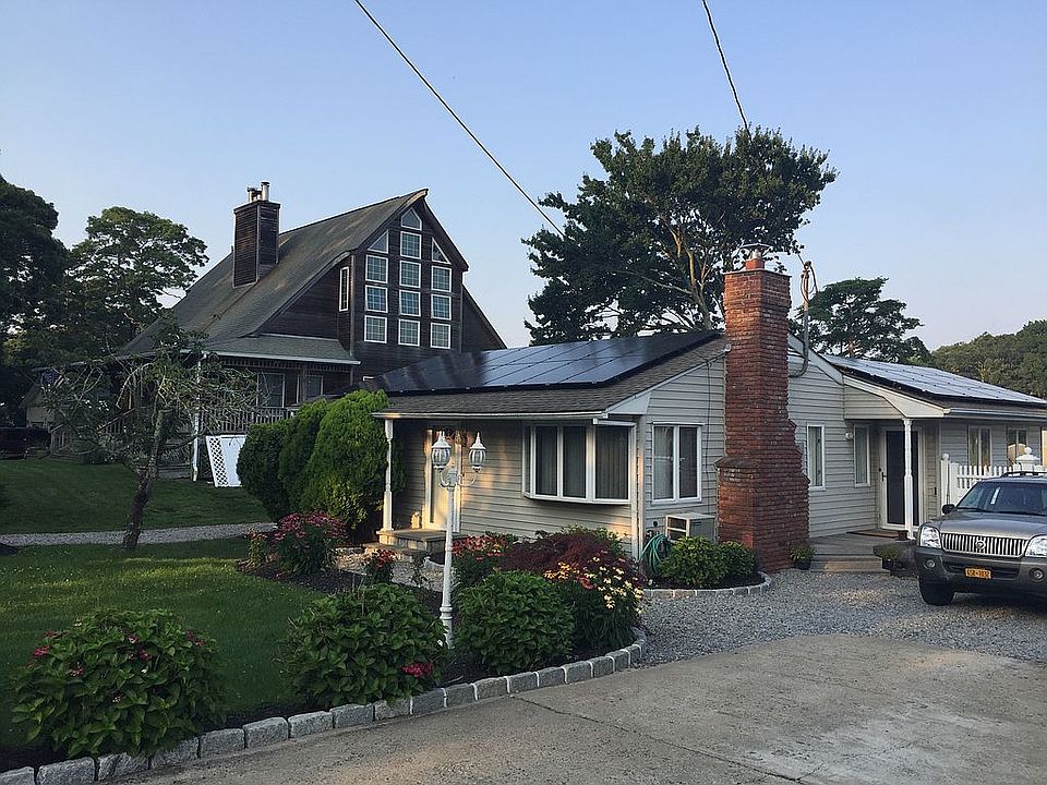 1st image of 85 Hewitt Blvd