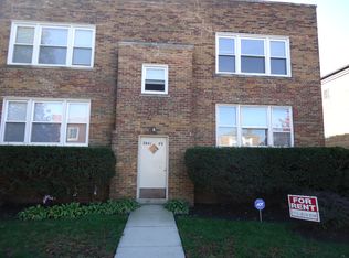 2641 W Balmoral Ave, Chicago, IL 60625