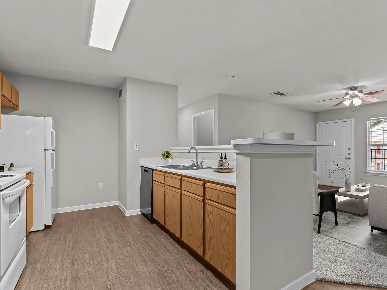Echo Station Apartments — Photo 3