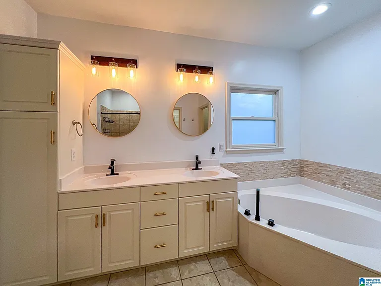 1117 Monaghan Dr — Photo 21