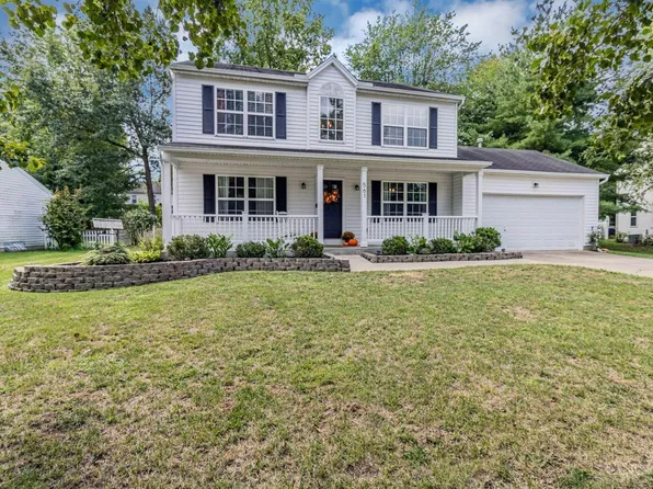 561 Foxglove Ct, Maineville, OH 45039