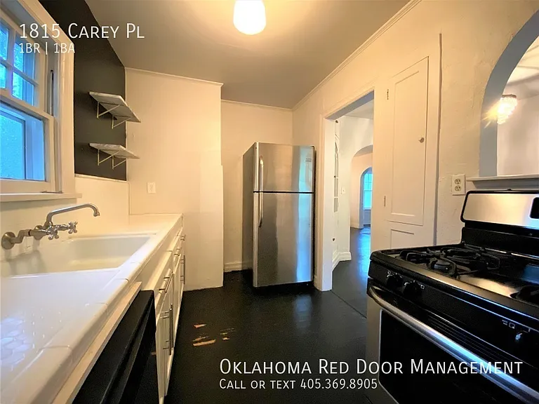1815 Carey Pl — Photo 17