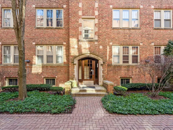 219 N Oak Park Ave APT 3E, Oak Park, IL 60302
