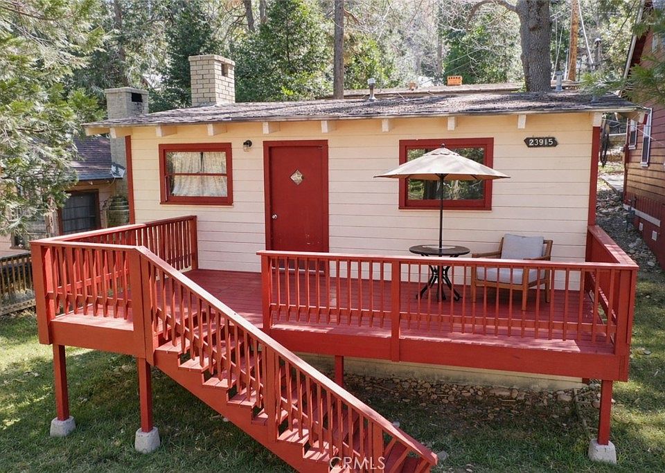 1st image of 23915 Wildwood Ln