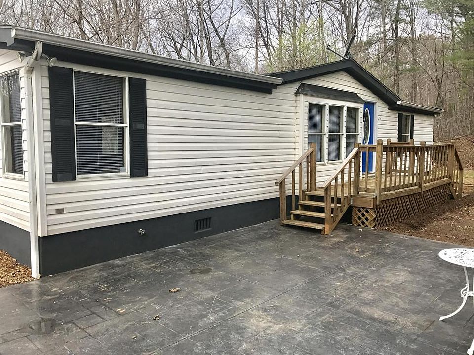 1st image of 133 Oakwood Dr