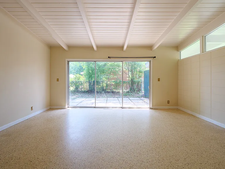 206 Wayne Ave — Photo 12