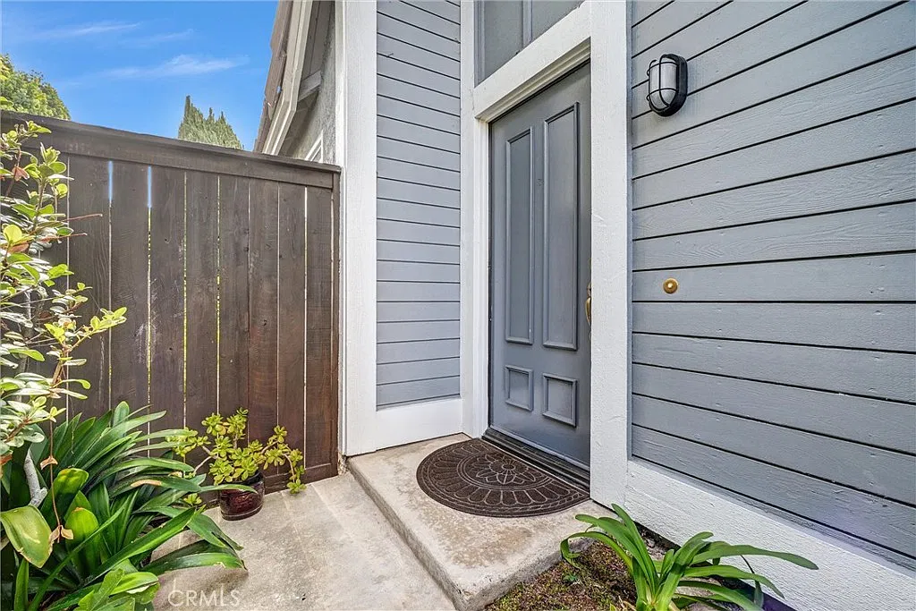 3 bed, 1556 sqft, $4,500 — Photo 3