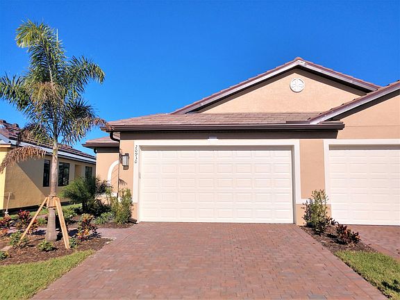 4th image of 20930 Fetterbush Pl