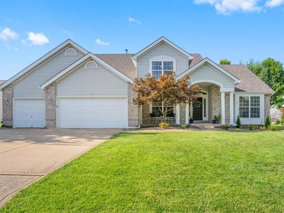 1605 Broadsword Ln, Lake Saint Louis, MO, 63367