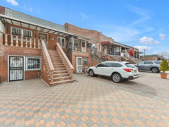 2nd image of 10316 Avenue