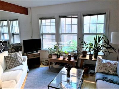 32 Ash St, Cambridge, MA, 02138