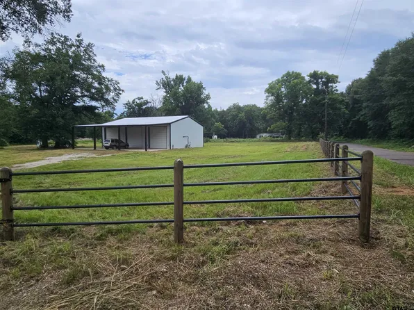 4644 Giraffe Rd, Gilmer, TX 75644