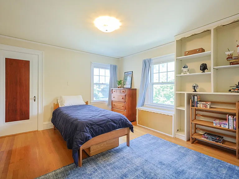 27 Chesterfield Rd — Photo 20