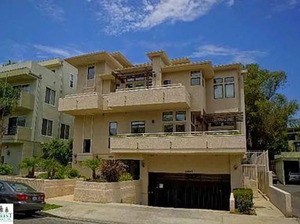 11847 Laurelwood Dr APT 305, Studio City, CA 91604
