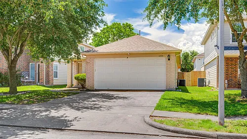 4226 Richmeadow Dr Photo 1