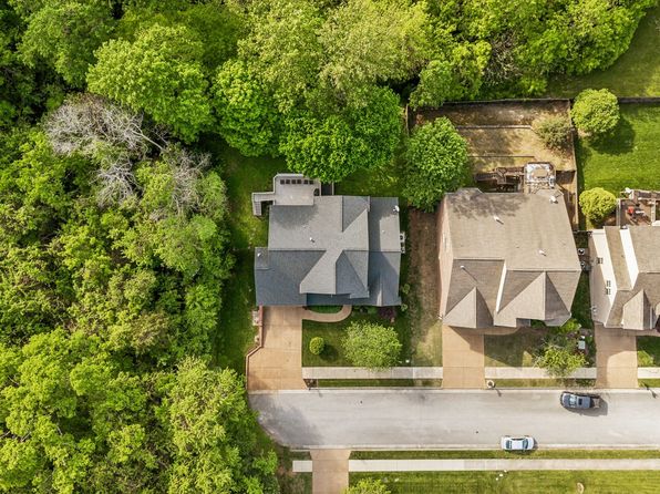 1308 Beech Hollow Dr, Nashville, TN 37211