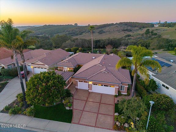4th image of 1160 Oakmont Pl